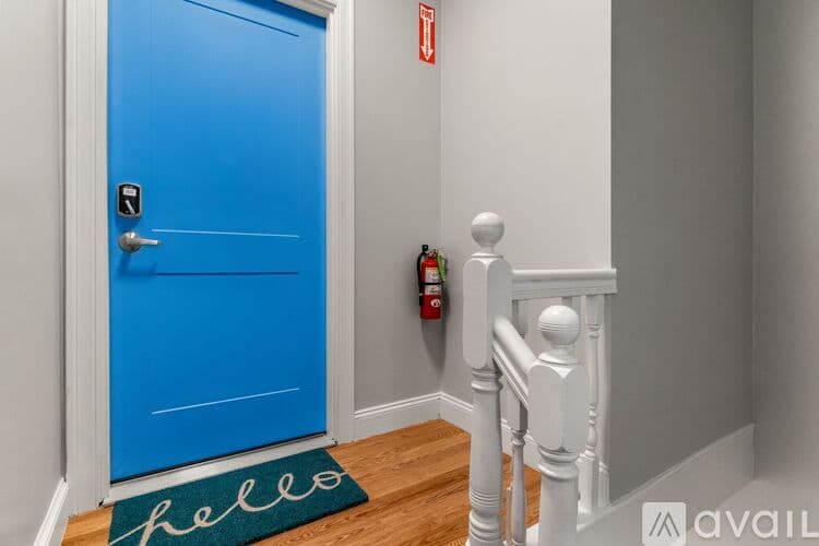 Boston Apartment: 86 Marine Rd