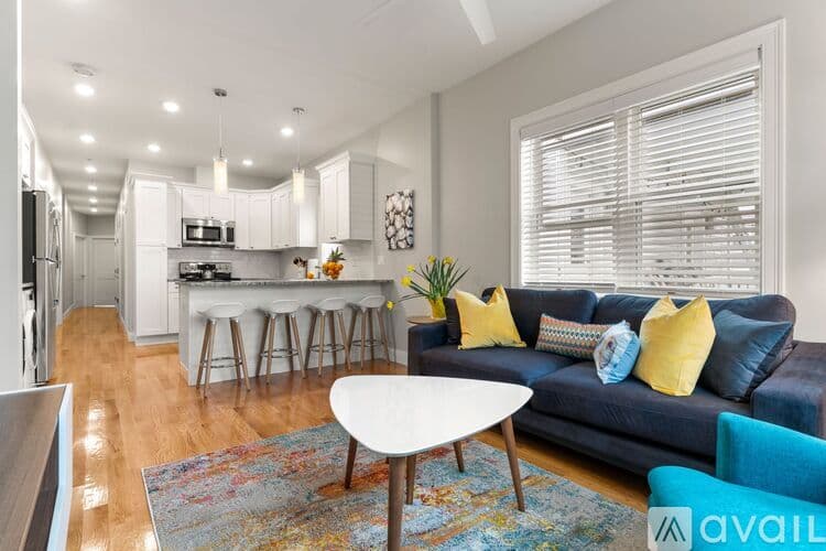 Boston Apartment: 86 Marine Rd