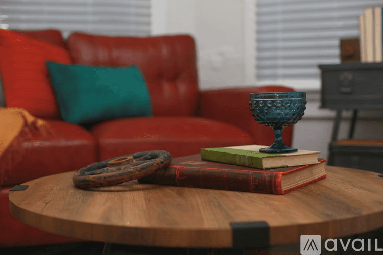 Tampa Apartment: 407 South Melville Avenue