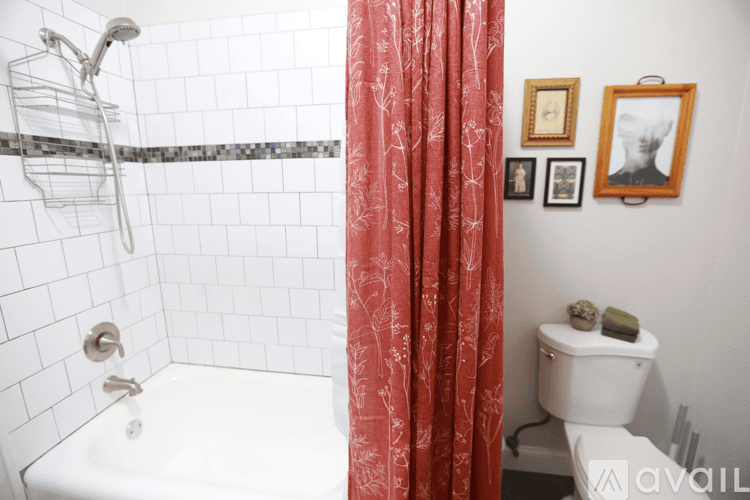 Tampa Apartment: 407 South Melville Avenue