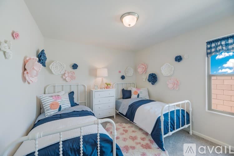 Bullhead City House: 2412 Village Drive