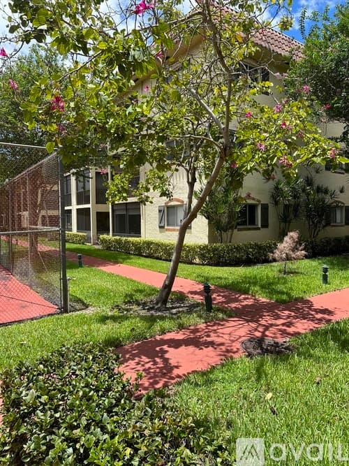 Pompano Beach Condo: 251 South Cypress Road