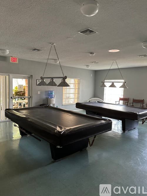 Pompano Beach Condo: 251 South Cypress Road