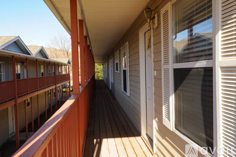 Canon City Apartment: 716 Yale Place
