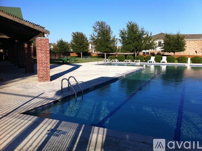 Saginaw House: 748 Eagle Drive