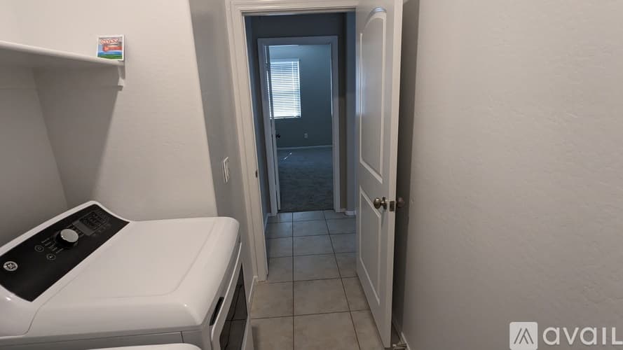 Maricopa Apartment: 17002 N Rosa Dr