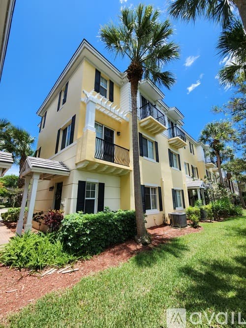 Boca Raton House: 583 Northwest 35th Place