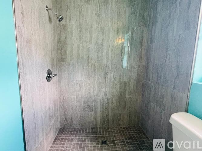 Largo Apartment: 363 Ridge Rd NW