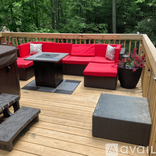 Blairsville House: 177 Earney Road