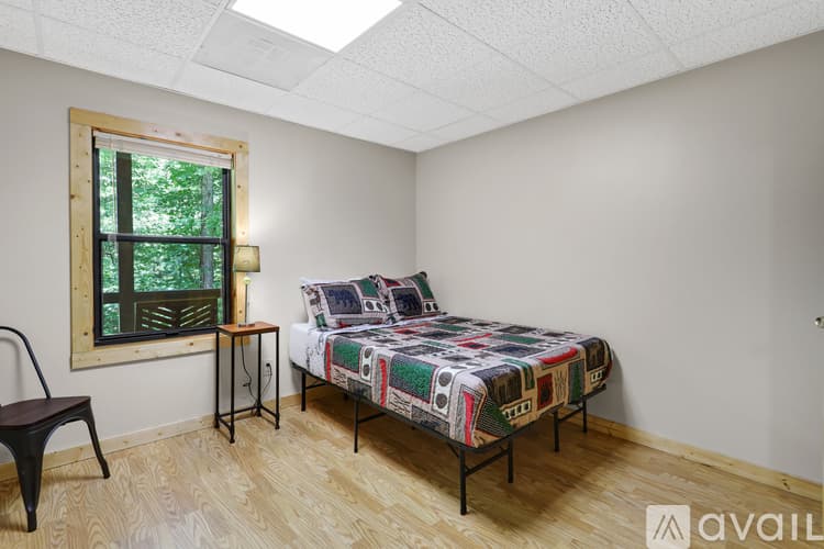 Blairsville House: 177 Earney Road