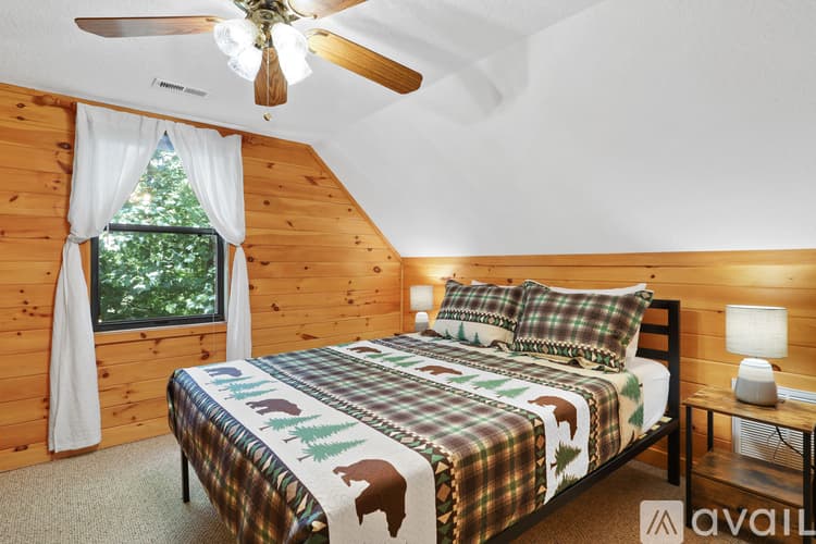 Blairsville House: 177 Earney Road