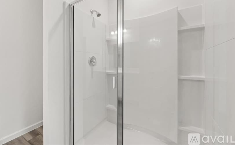 Edgecliff Village House: 17 Glen Crossings Rd