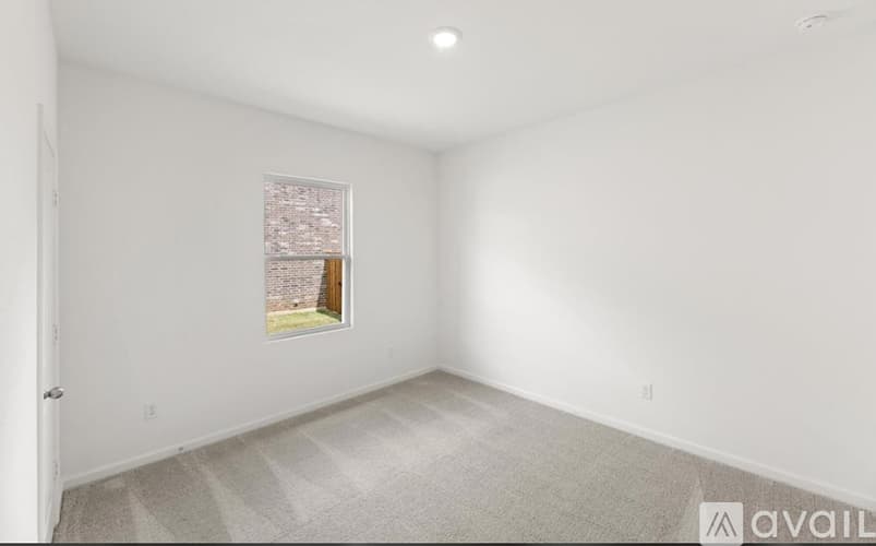 Edgecliff Village House: 17 Glen Crossings Rd