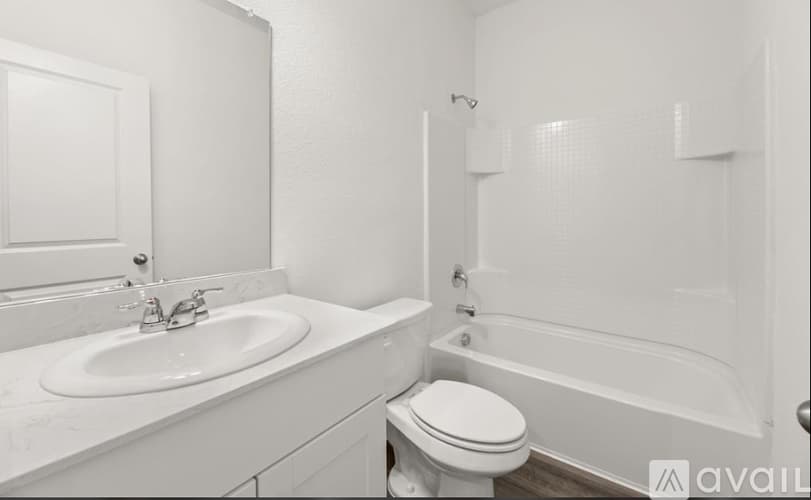 Edgecliff Village House: 17 Glen Crossings Rd