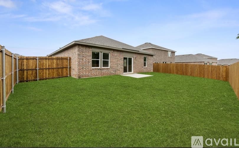 Edgecliff Village House: 17 Glen Crossings Rd