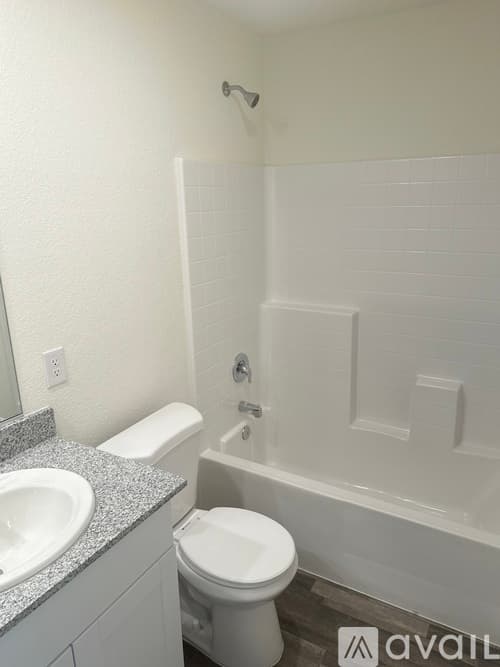Bullhead City House: 2412 Village Drive