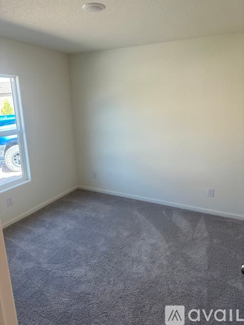 Bullhead City House: 2412 Village Drive