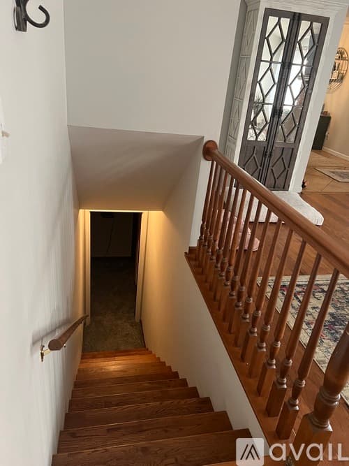Springfield House: 329 Golf Road