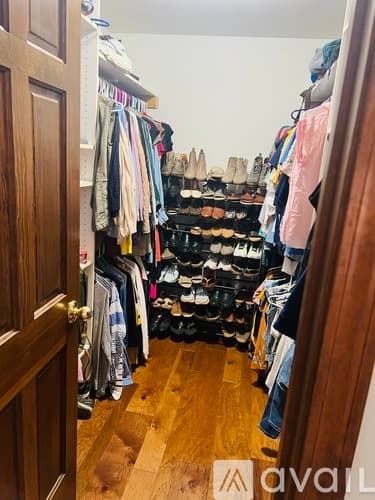 Springfield House: 329 Golf Road