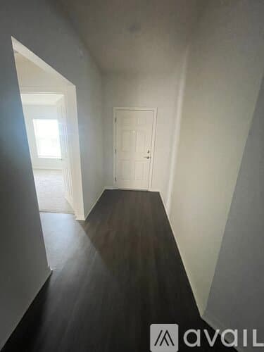 Auburndale House: 737 Daphne Dr