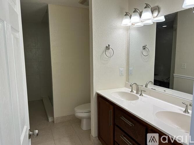 Fort Pierce House: 2426 Oak Drive