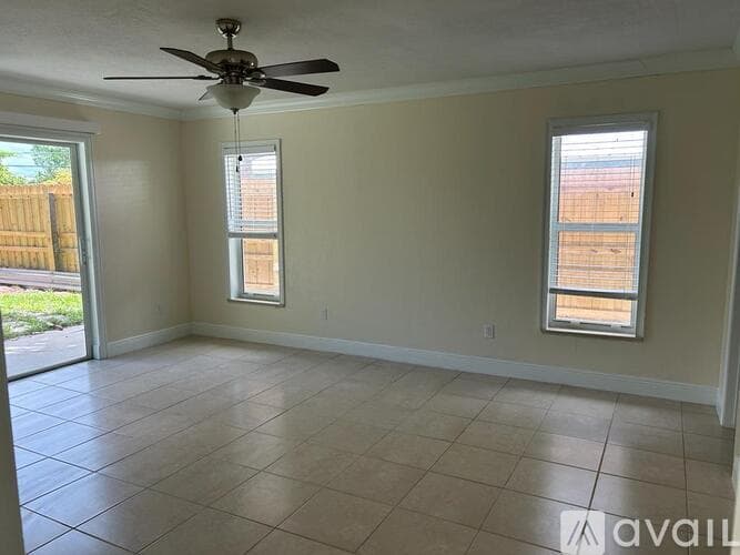 Fort Pierce House: 2426 Oak Drive
