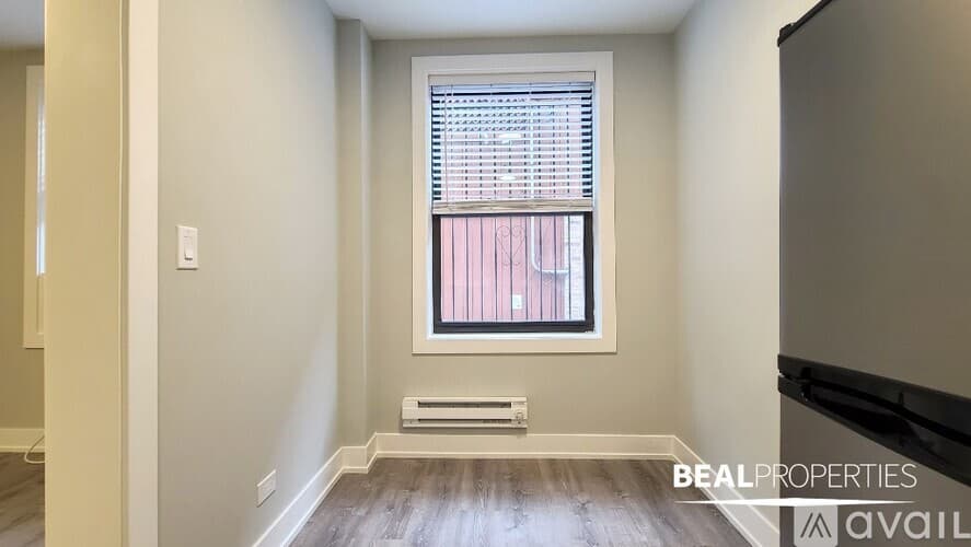 Chicago Apartment: 505 West Belmont Avenue