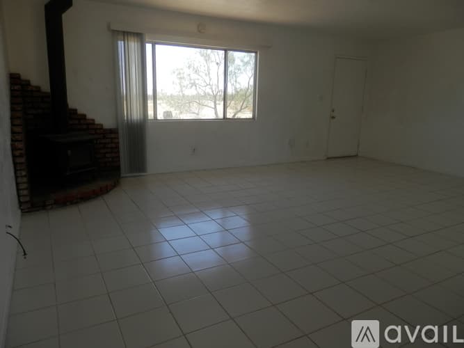 Landers House: 1038 Alta Ave