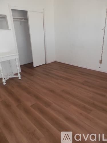 Landers Apartment: 1050 Alta Ave