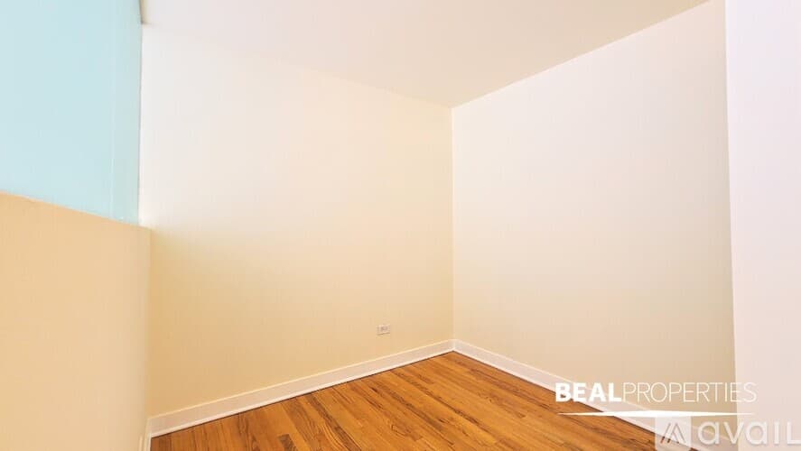 Chicago Apartment: 625 W Wrightwood Ave