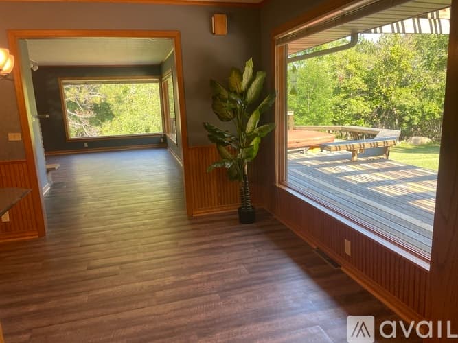 Stillwater House: 2216 Orwell Court