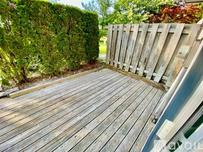 Lansdale House: 120 Clemens Ct