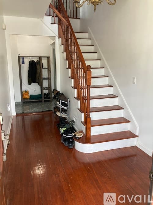 Quincy Apartment: 72 Standish Ave