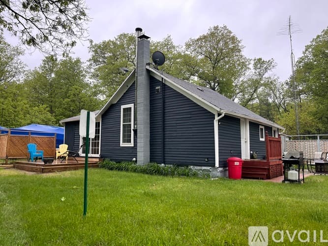 Bitely House: 2471 Arrowwood Ave