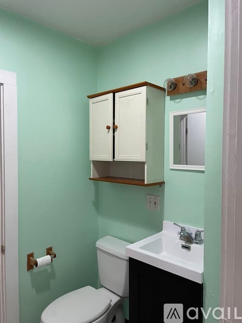 La Crosse Apartment: 2137 Market Street
