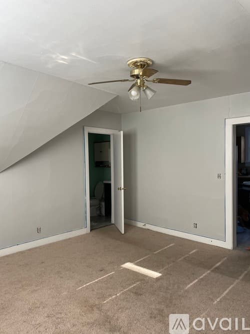 La Crosse Apartment: 2137 Market Street