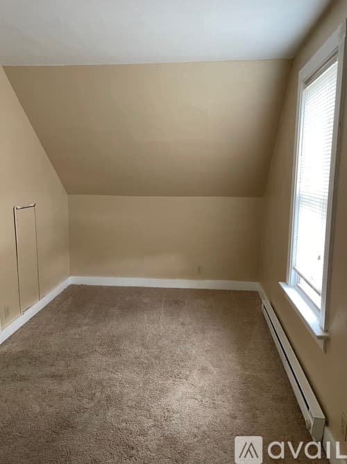 La Crosse Apartment: 2137 Market Street