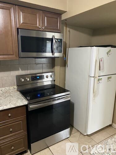 Tampa Apartment: 8500 North Alaska Street