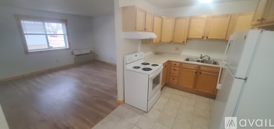 La Crosse Apartment: 1705 La Cres St