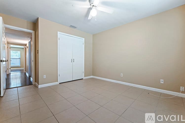 Fresno House: 7433 North 5th Street