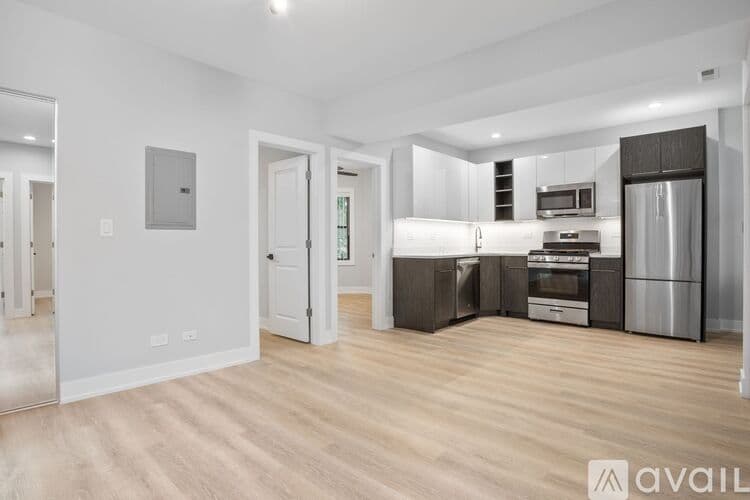 Chicago Apartment: 1558 W Juneway Terrace