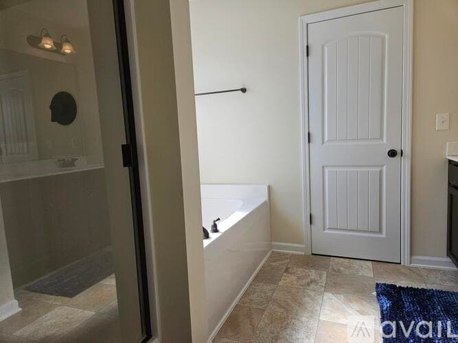 Clayton House: 209 Lanier Pl