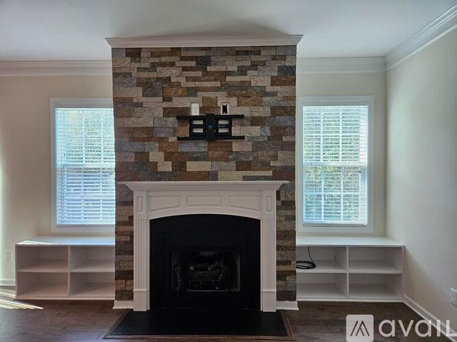 Clayton House: 209 Lanier Pl