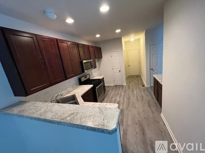 Huntley Townhome: 9864 Cummings Street