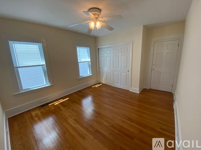 Bridgeport Apartment: 536 Midland St