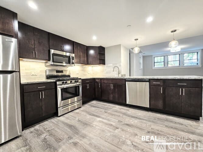 Evanston Apartment: 1143 Maple Ave