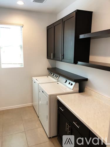 Queen Creek House: 20737 East Canary Way