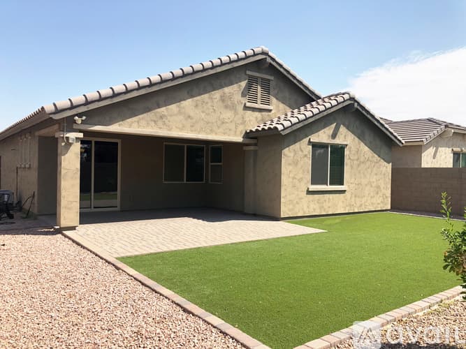 Queen Creek House: 20737 East Canary Way