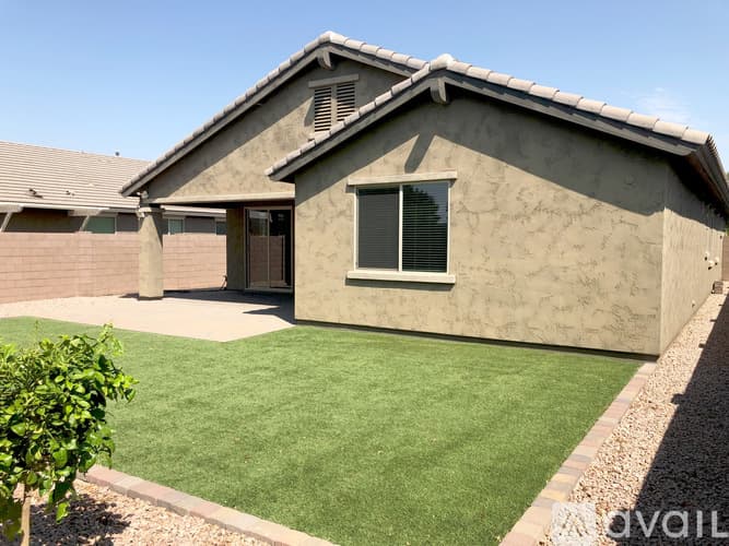 Queen Creek House: 20737 East Canary Way