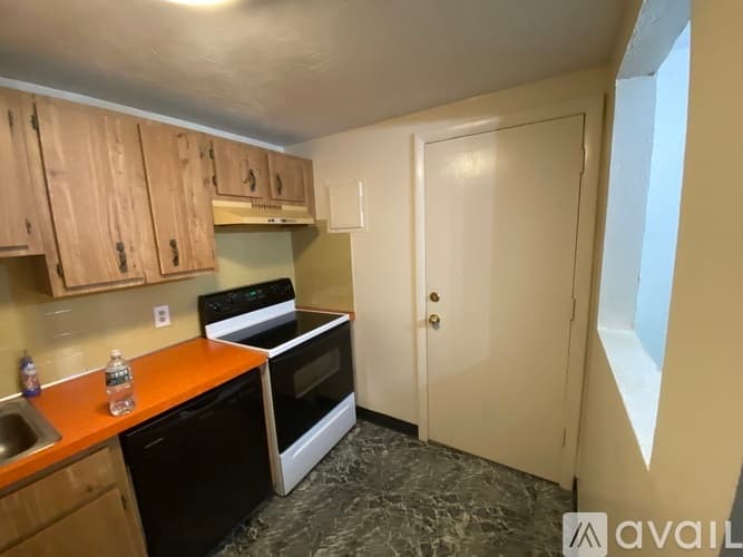 Mansfield Condo: 20 Erick Road